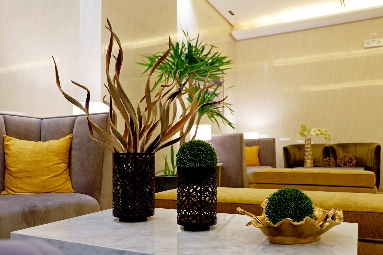 Travellers 101 Condo Near Manila Airport מראה חיצוני תמונה